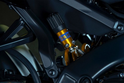 Exclusive fully-adjustable suspension