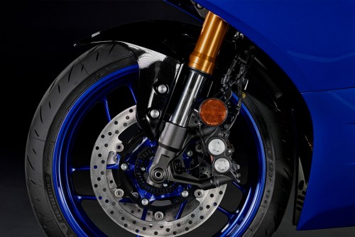 KYB sports suspension